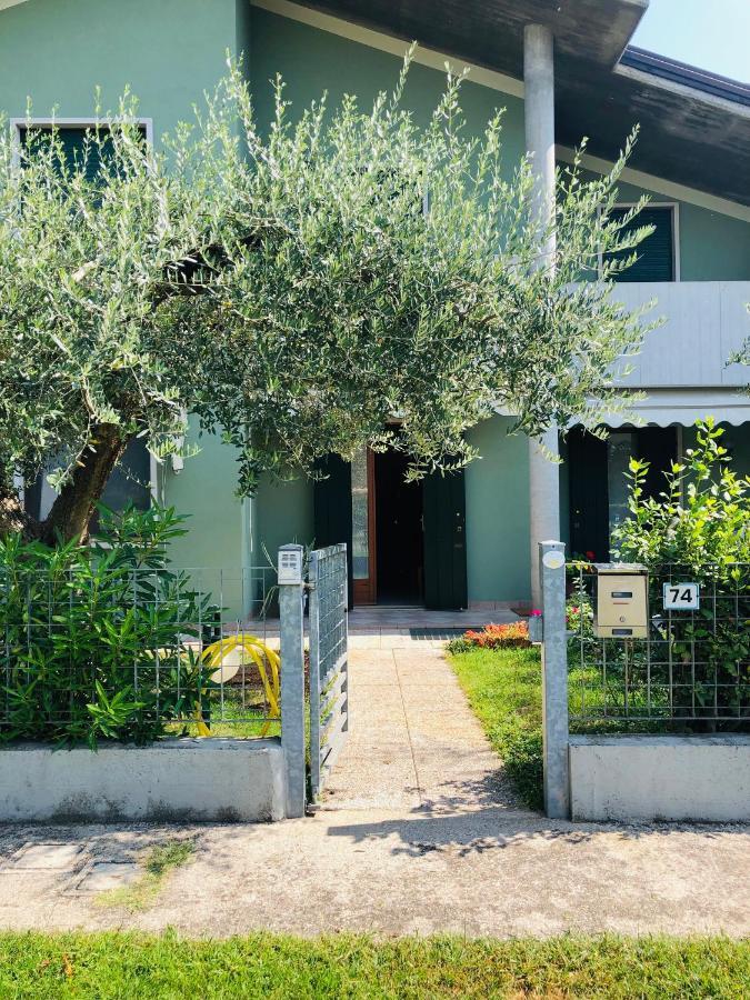 La Casa Sul Parco Apartment Valeggio sul Mincio Exterior photo